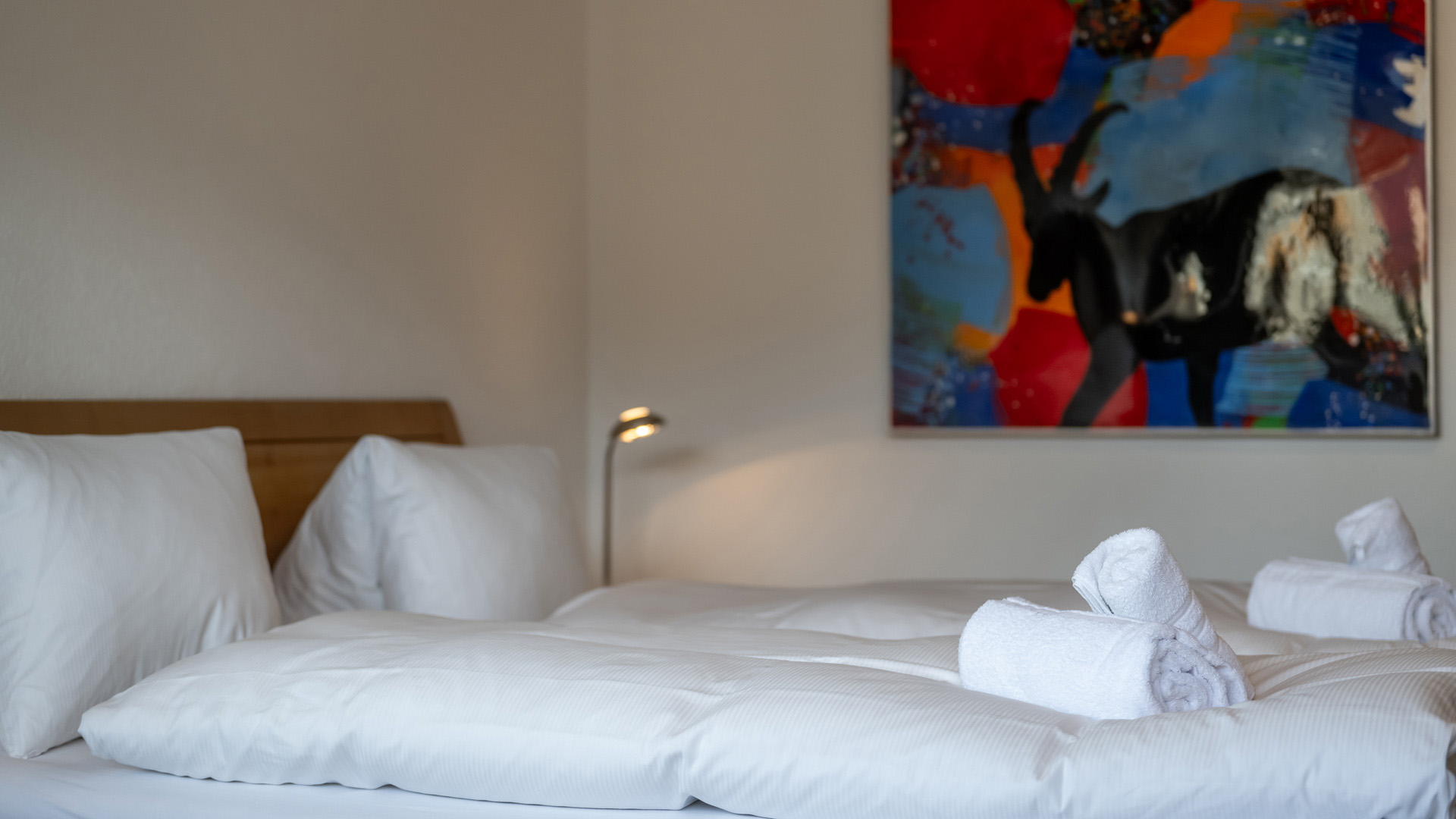 Hotel-Pazzola-Segnas-Schweiz-Zimmer-2